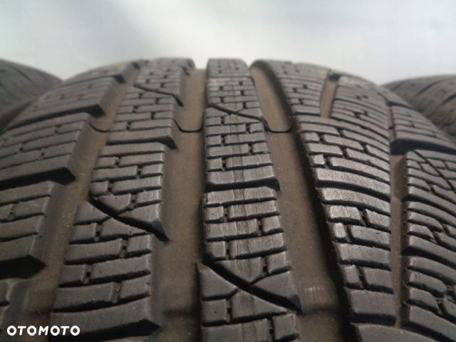 PIRELLI WINTER SOTTO ZERO 225/45R18 95V RUN FLAT - 4