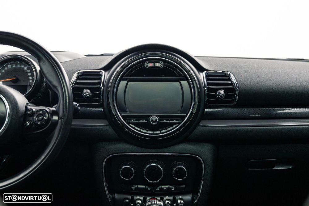 MINI Clubman One D - 17