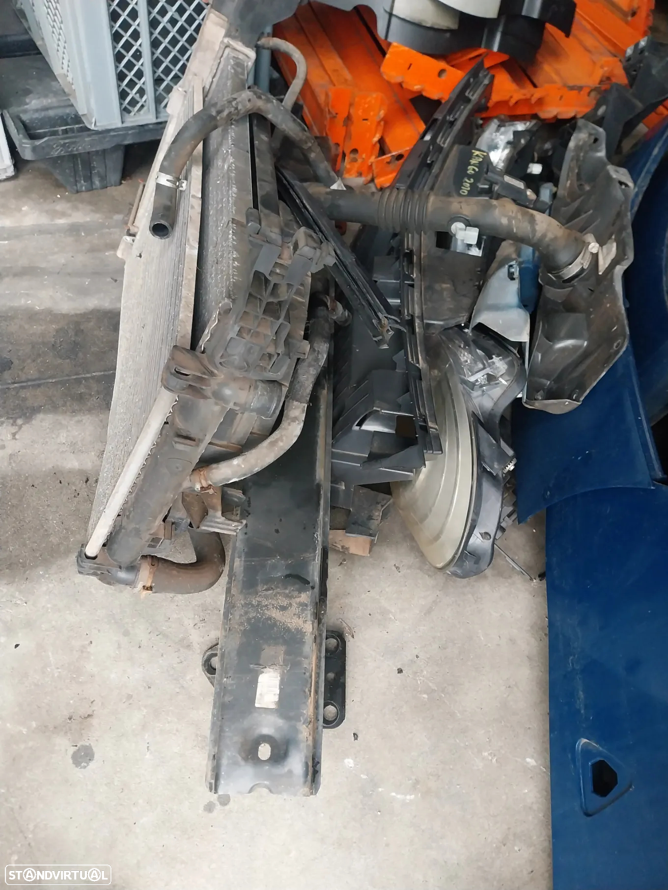 Frente completa Renault kangoo ano 2010 - 9