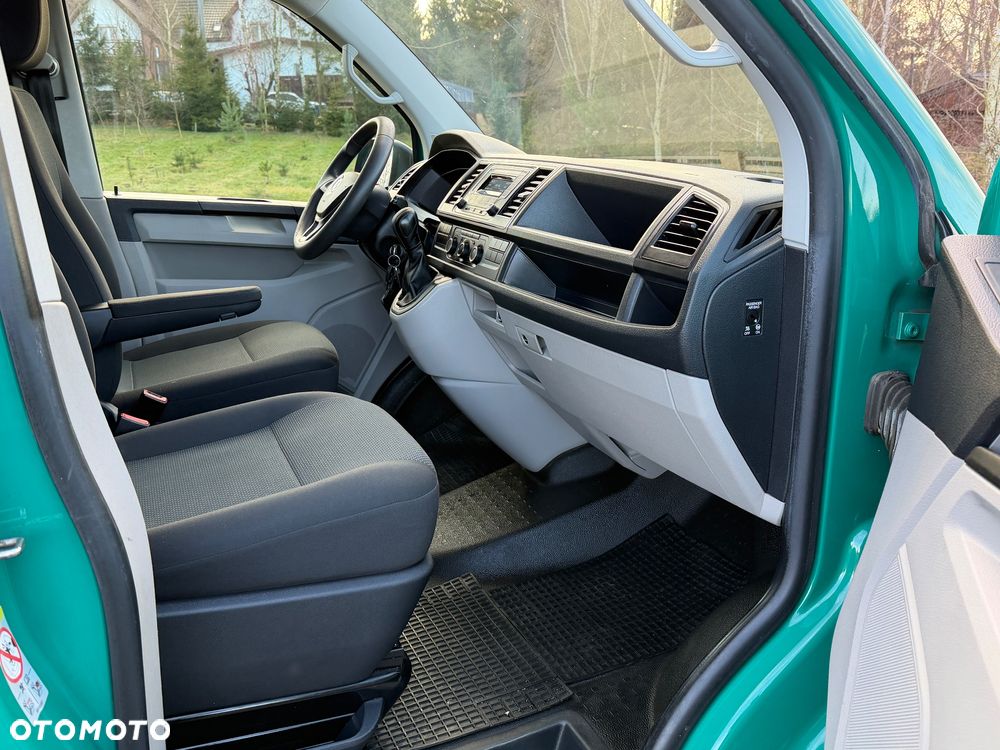 Volkswagen Transporter - 4