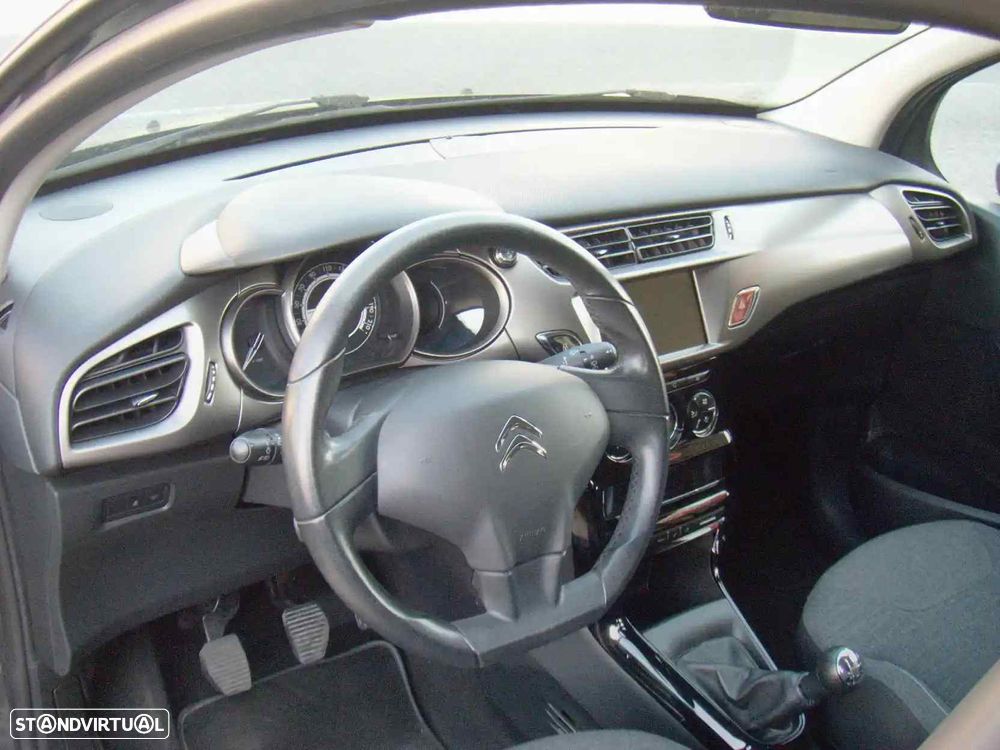 Citroën C3 1.6 BlueHDi Exclusive - 7