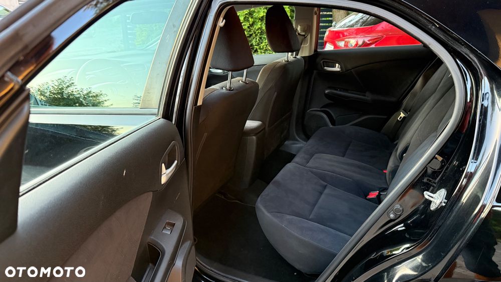 Honda Civic 1.8 Comfort - 30