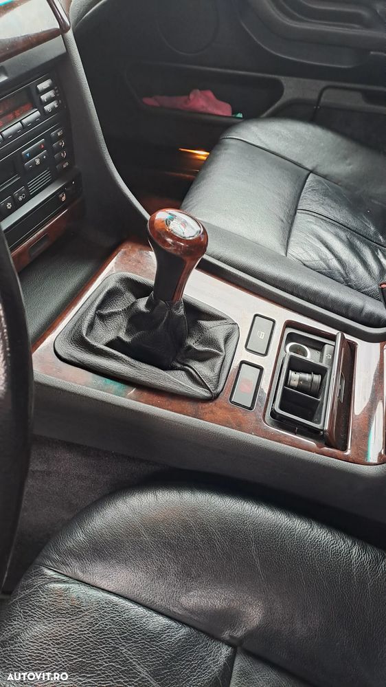 BMW Seria 7 - 10
