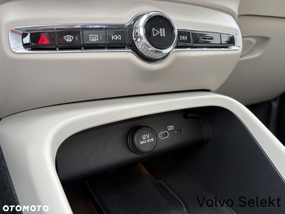 Volvo XC 40 - 15
