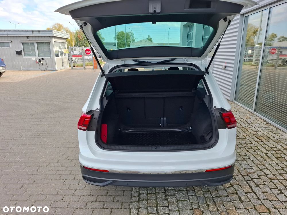 Volkswagen Tiguan 2.0 TDI DSG - 9