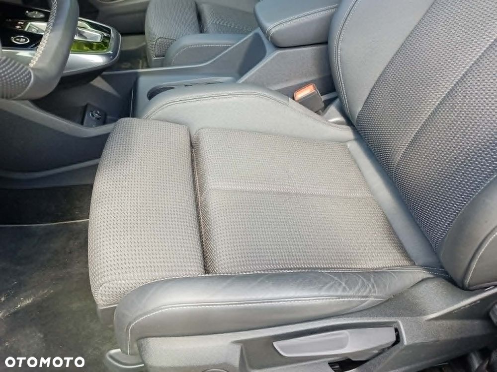 Audi Q4 e-tron 45 82kWh S Line - 24