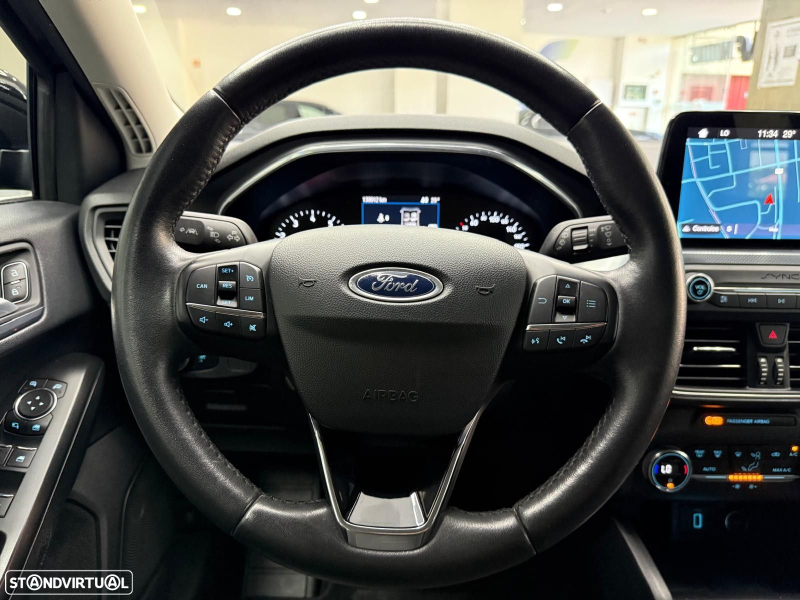 Ford Focus 1.0 EcoBoost Titanium - 21