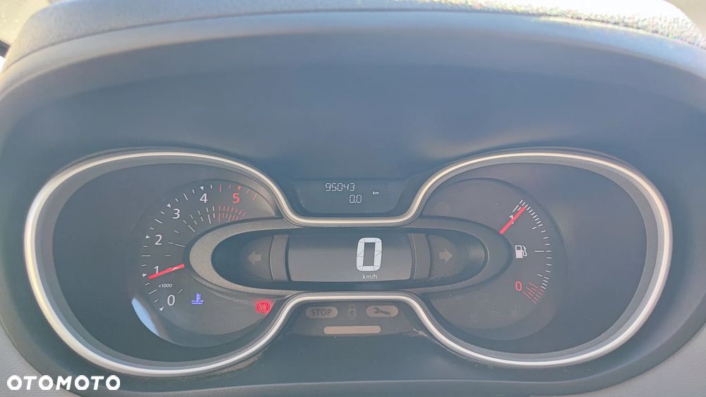 Renault Trafic - 19
