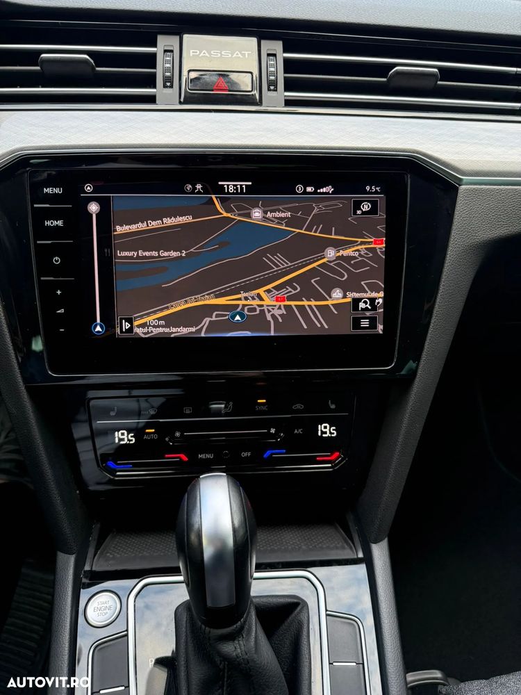 Volkswagen Passat 2.0 TDI SCR DSG Business - 25