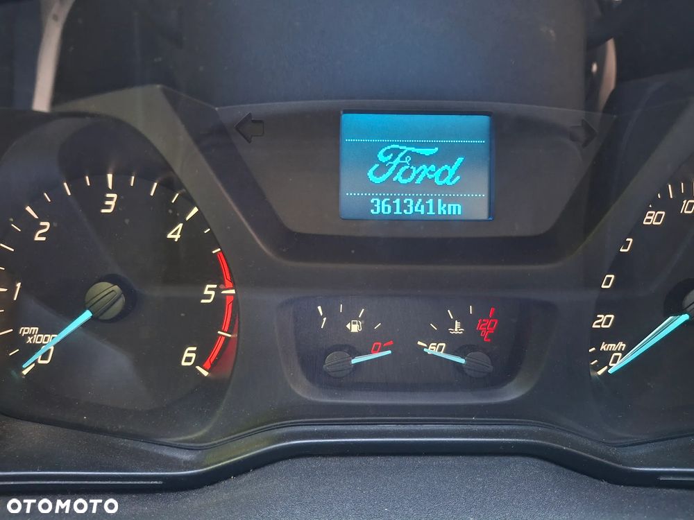 Ford Transit - 31