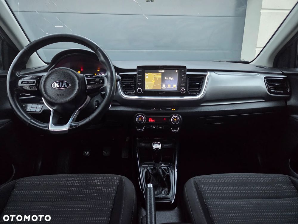 Kia Stonic 1.4 L - 19