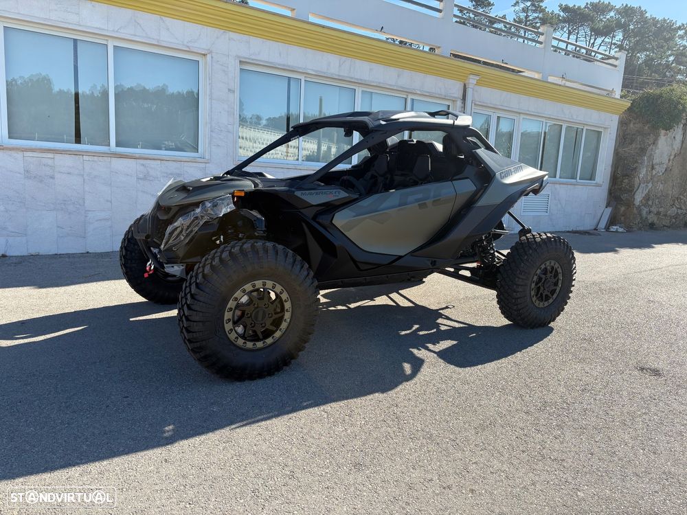Can-Am Maverick R XRC - 1