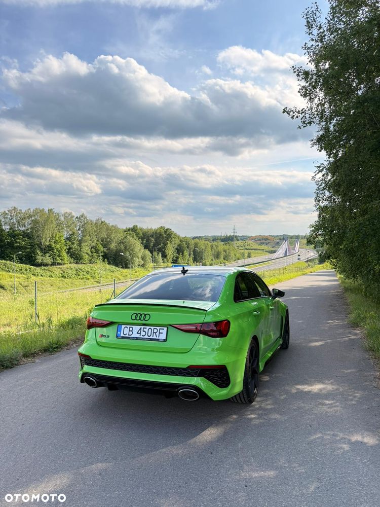 Audi RS3 Limousine - 2