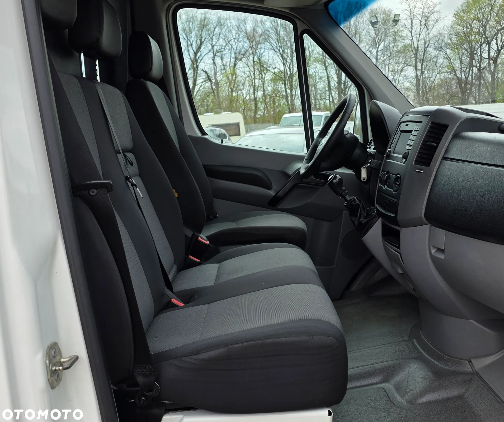 Volkswagen Crafter - 14