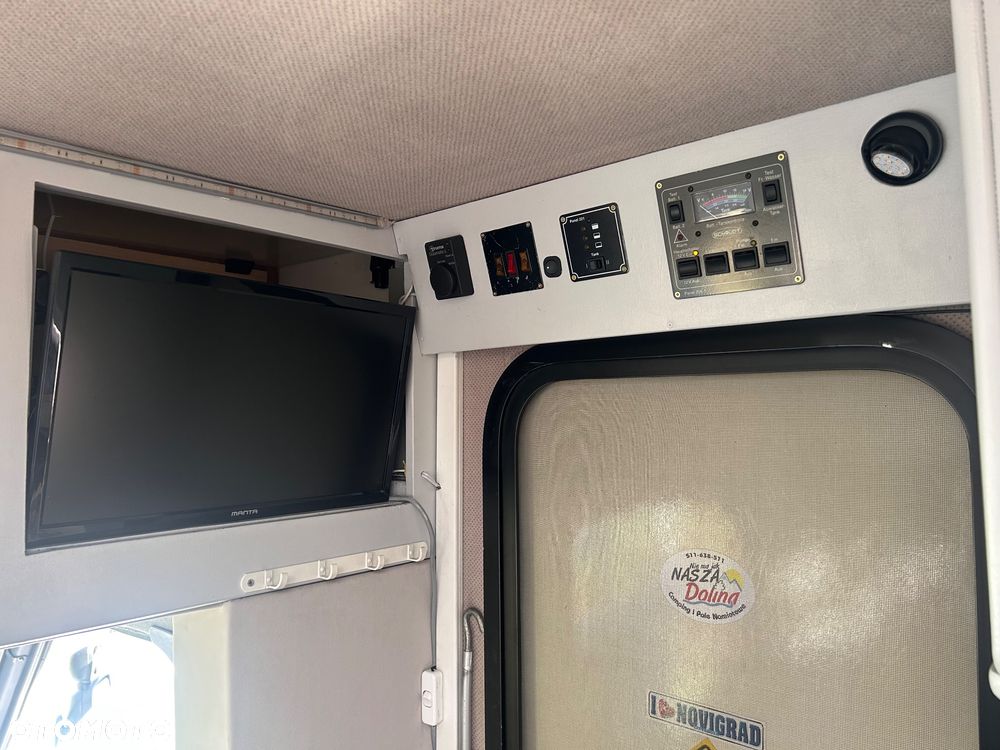 Mercedes-Benz Sprinter - 21