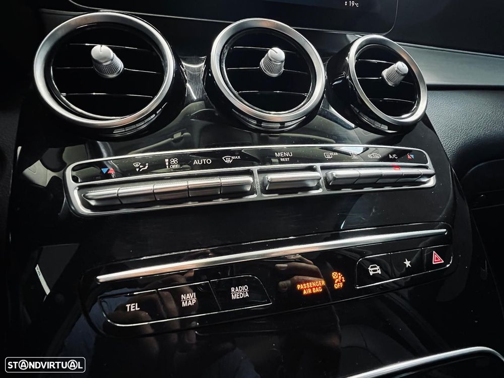 Mercedes-Benz GLC 300 - 33