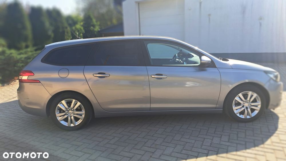 Peugeot 308 - 6