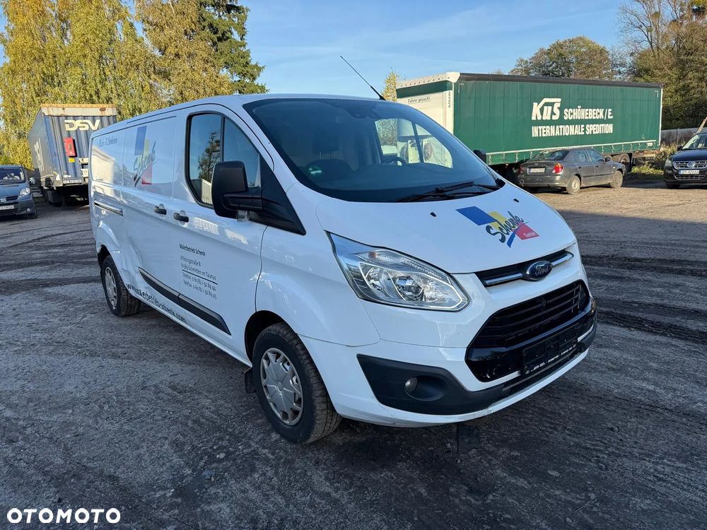 Ford TRANSIT CUSTOM - 2