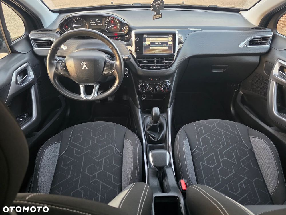Peugeot 2008 - 15