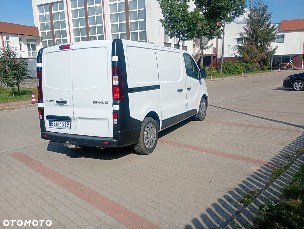 Renault TRAFIC - 9