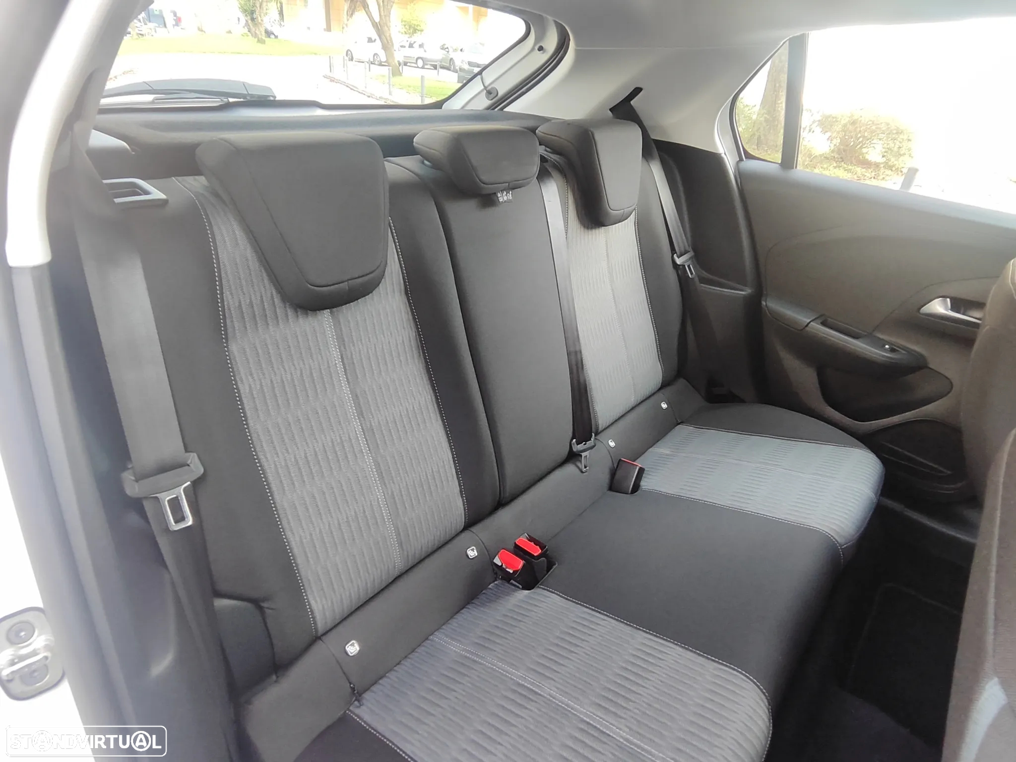 Opel Corsa-e Elegance - 18