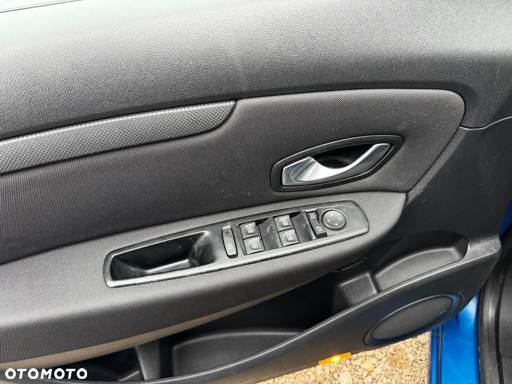 Renault Scenic 1.6 16V Expression - 30