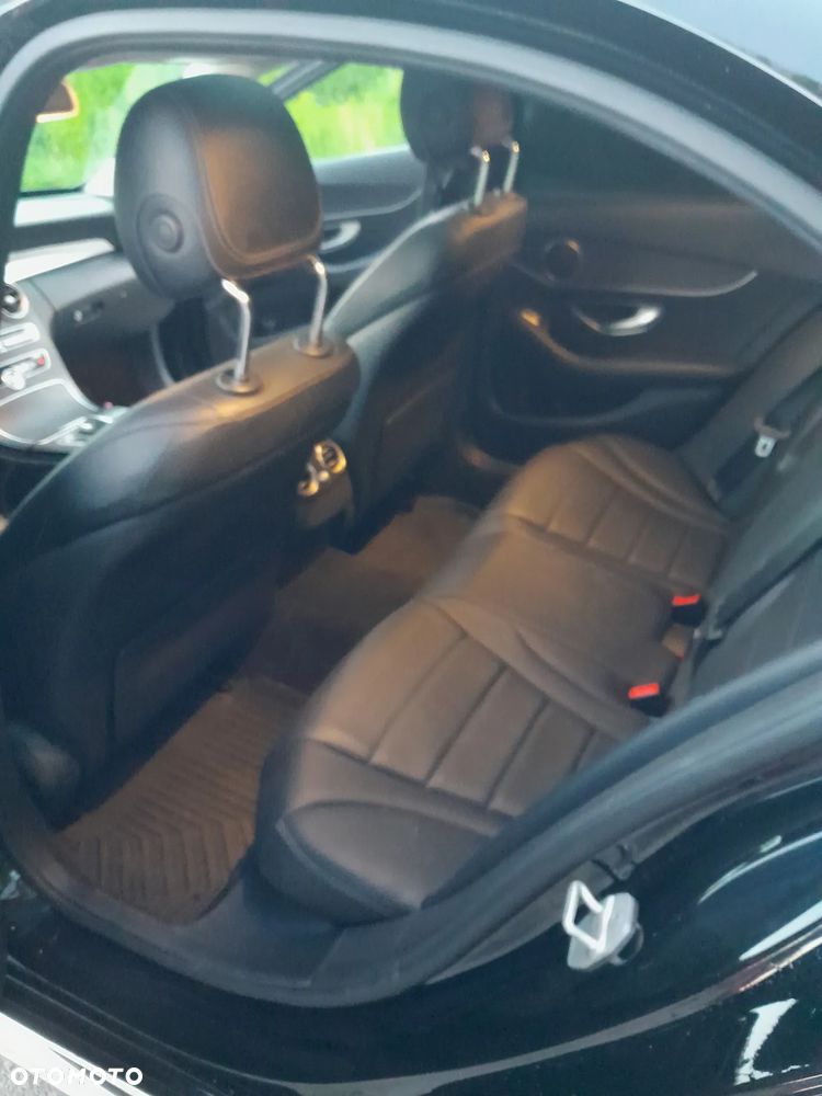Mercedes-Benz Klasa C 300 7G-TRONIC AMG Line - 8
