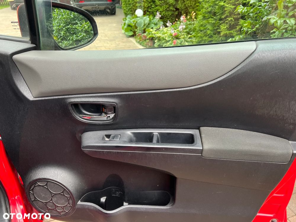 Toyota Yaris 1.0 Terra - 9