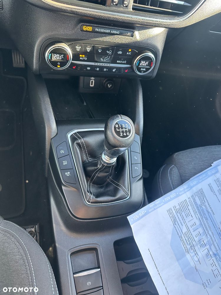 Ford Focus 2.0 EcoBlue Active - 13