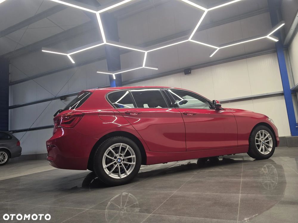 BMW Seria 1 116d Sport Line - 16