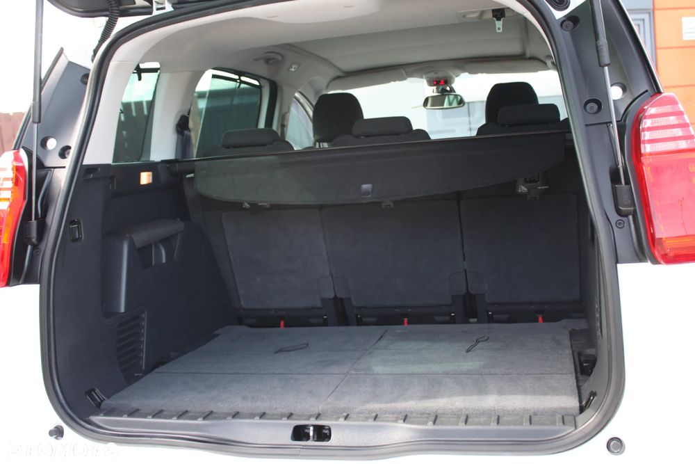 Peugeot 5008 1.6 THP Allure 7os - 20