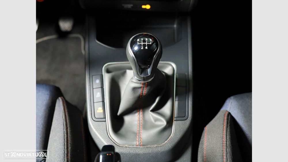 SEAT Ibiza 1.0 TSI FR — fotografia 15