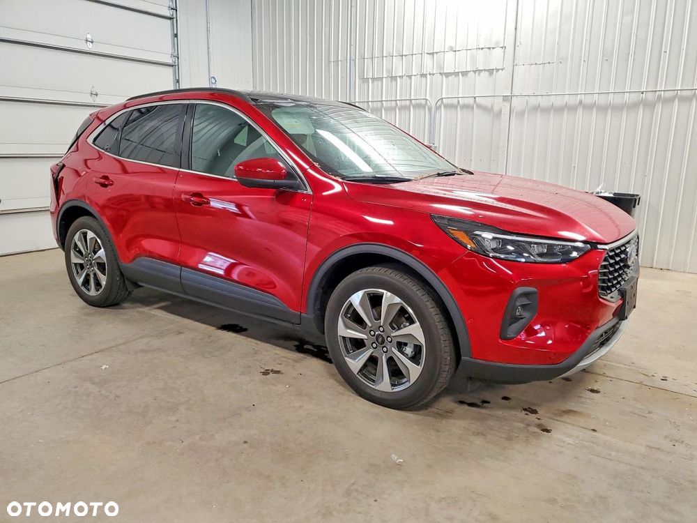 Ford Kuga 2.5 Duratec FHEV 4x4 TITANIUM - 3