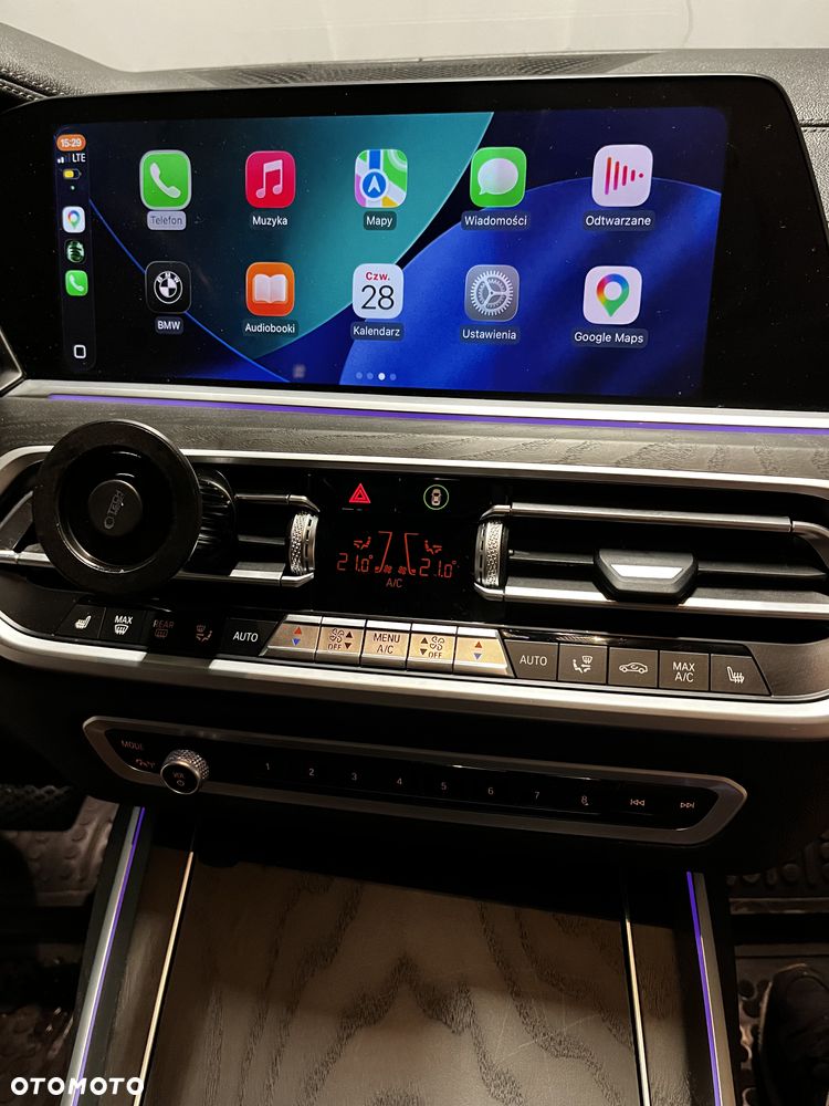 BMW X7 - 16