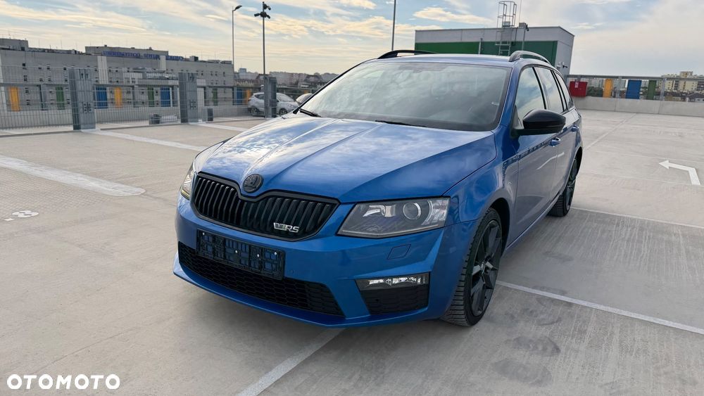 Skoda Octavia 2.0 TSI RS DSG - 2