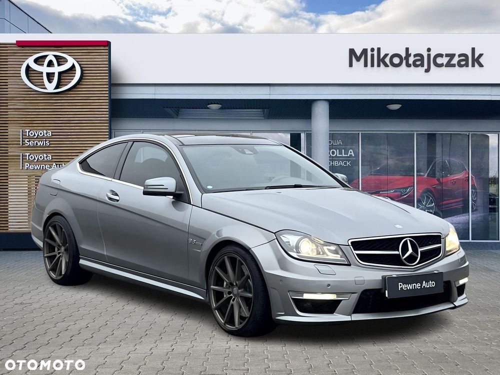 Mercedes-Benz Klasa C 63 AMG - 6