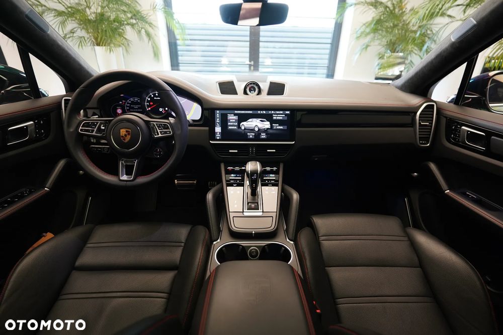 Porsche Cayenne Coupe Turbo - 7