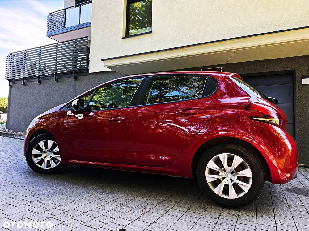 Peugeot 208 PureTech 82 Urban Move - 16