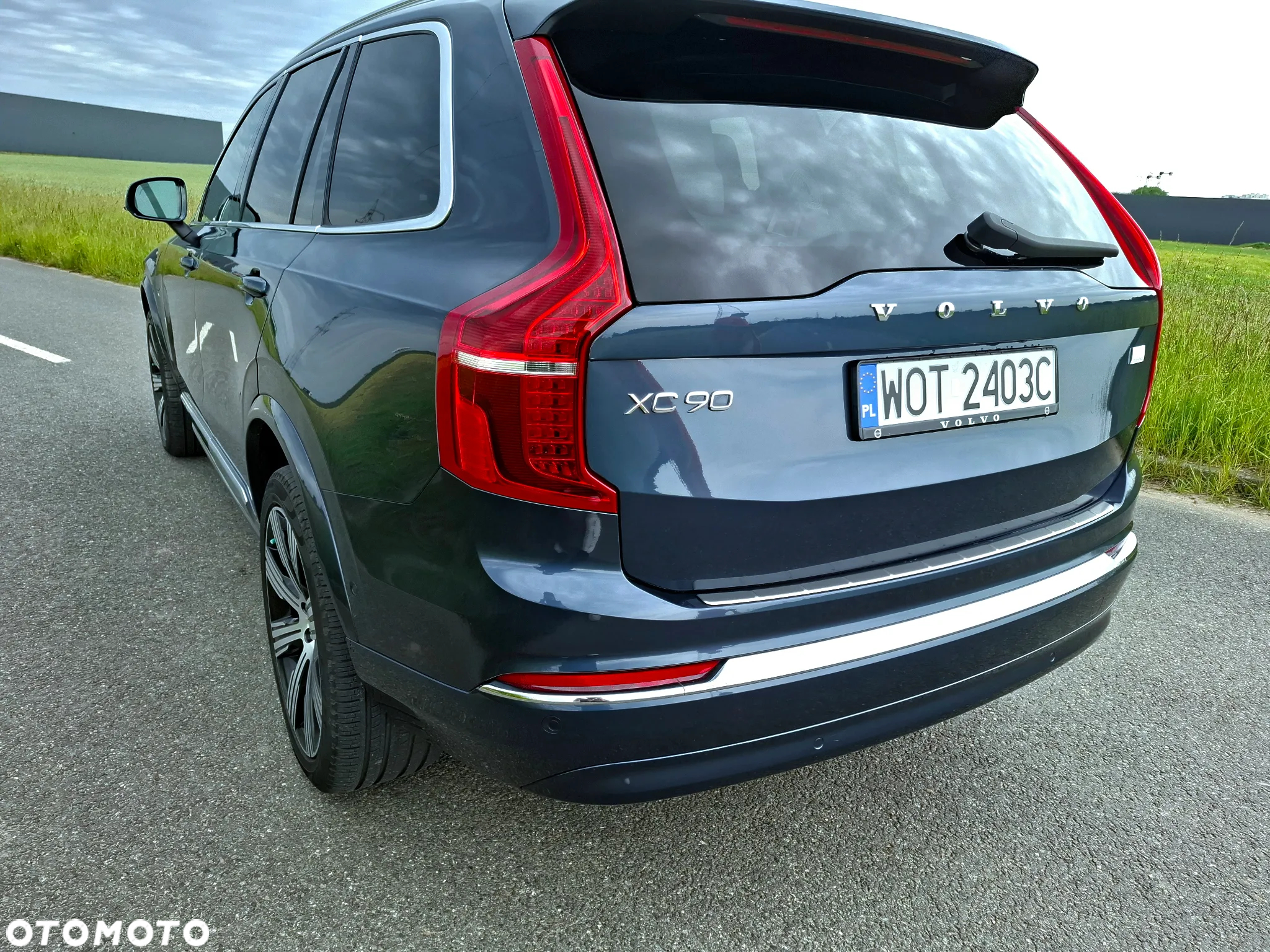Volvo XC 90 T8 AWD Plug-In Hybrid Plus Bright 7os - 12