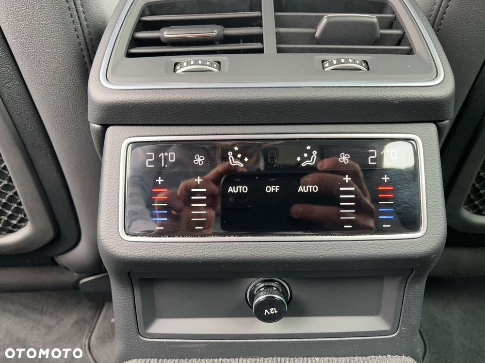 Audi A6 Avant - 11
