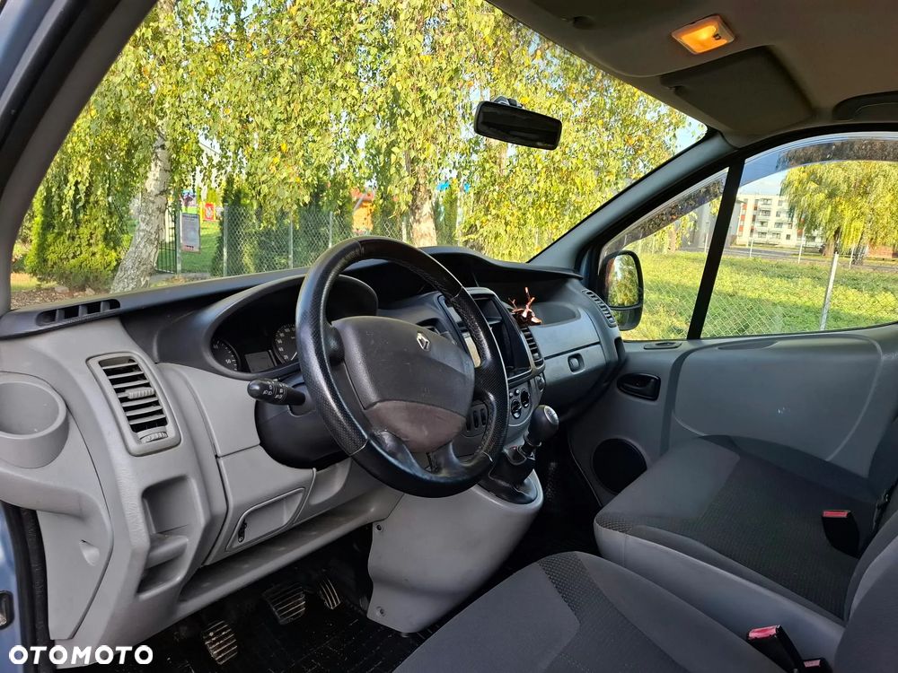 Renault Trafic 2009 photo 3