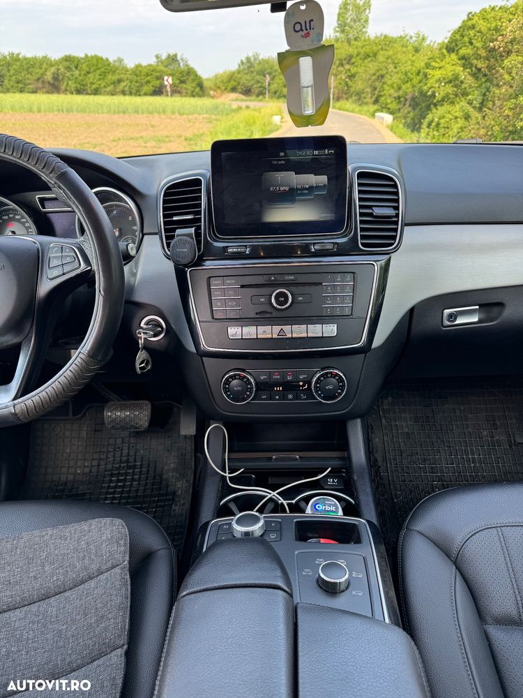 Mercedes-Benz GLE 350 d 4MATIC - 11