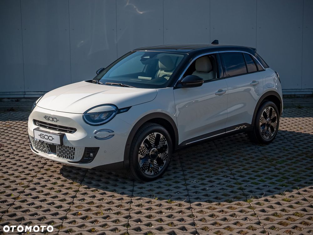 Fiat 600 1.2 Turbo La Prima eDCT - 10