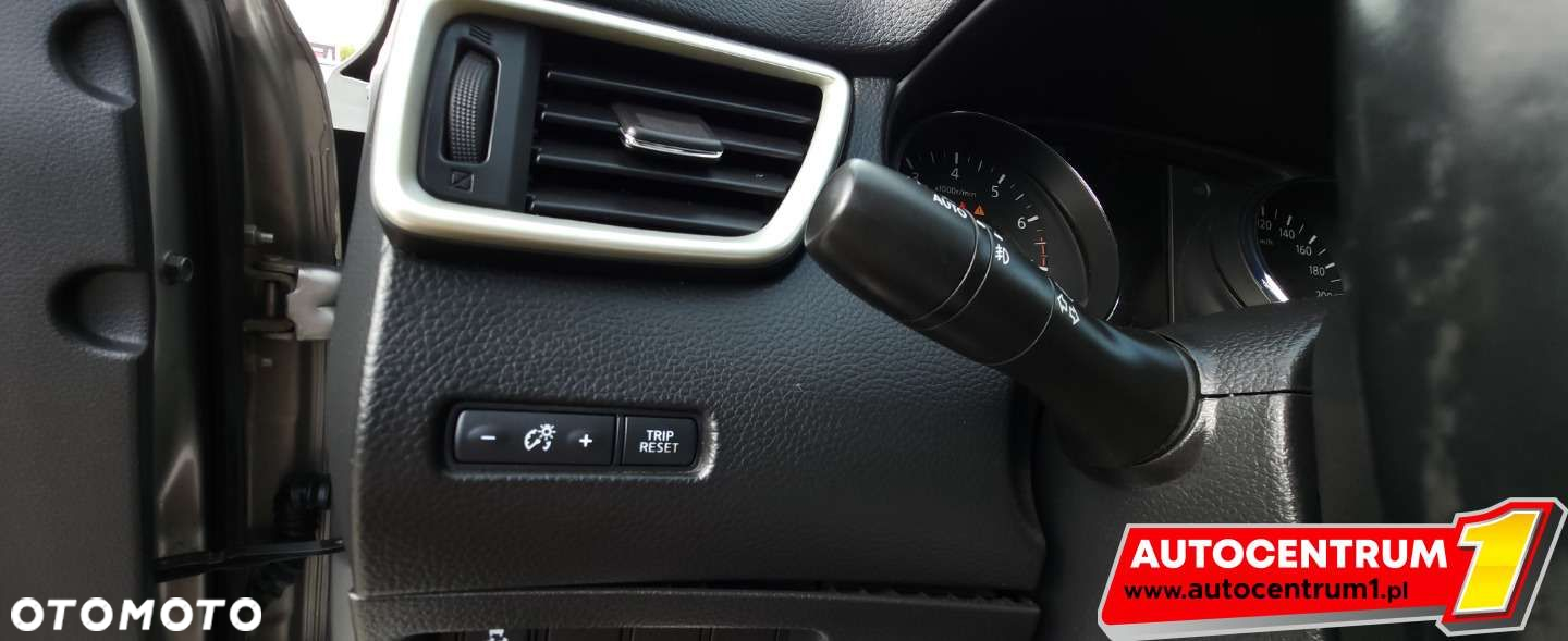 Nissan Qashqai - 24