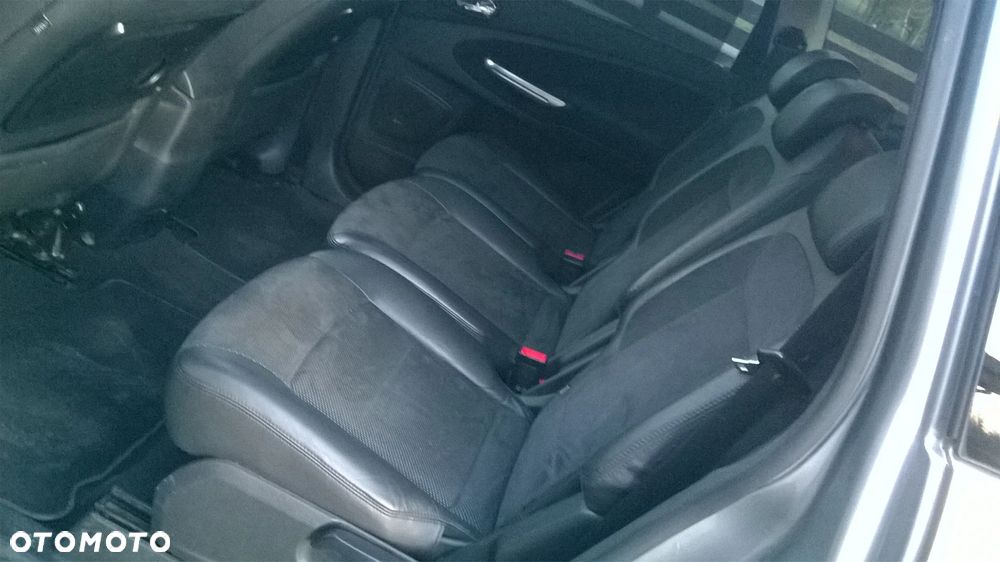 Ford S-Max 2.5 Titanium - 16