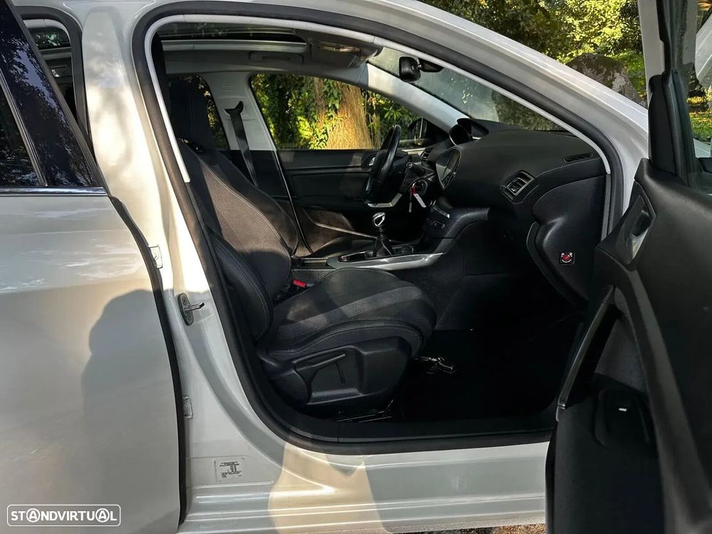 Peugeot 308 BlueHDi FAP 130 Stop & Start Allure Pack - 14