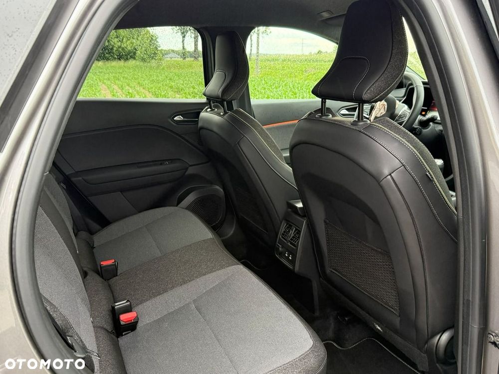 Renault Captur 1.0 TCe Techno - 17