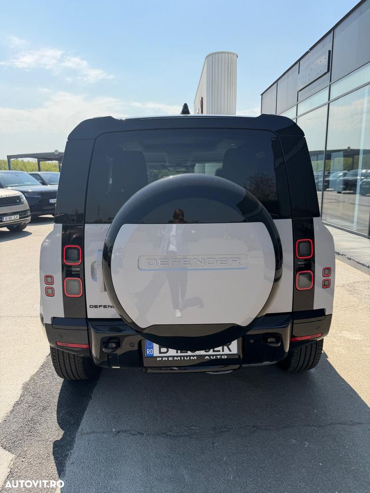 Land Rover Defender 90 3.0D 250 MHEV Hard Top X-Dynamic SE - 8