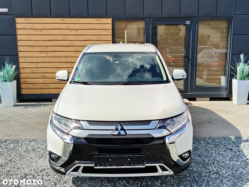 Mitsubishi Outlander 2.0 2WD CVT Spirit+ - 26
