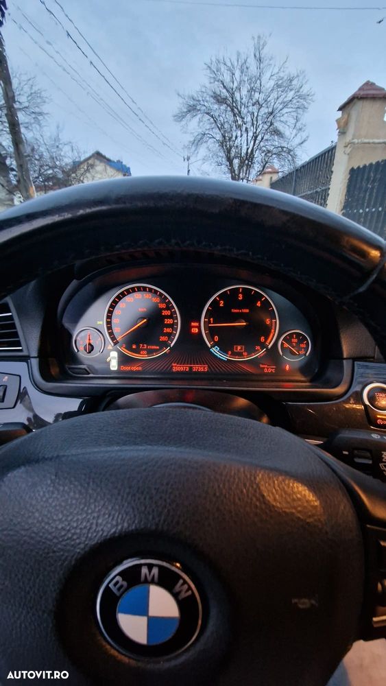 BMW Seria 5 520d - 2